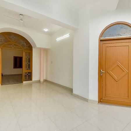 Hotel O Kusum Lodge Pandu Ngoại thất bức ảnh